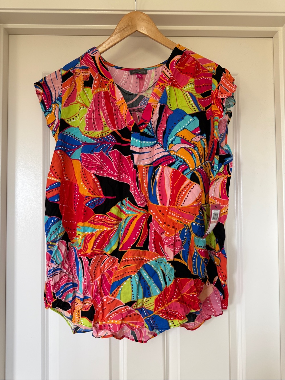 NWT Vince Camuto Tropical Essentials Bright Sleeveless Blouse 2X